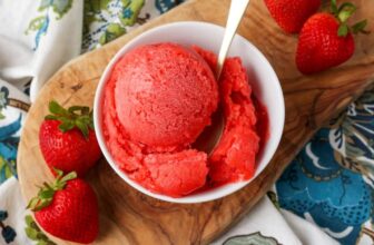 Strawberry Sorbet – Barefeet within the Kitchen