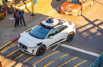 Blackout in San Francisco Litters Streets with Site visitors-Blocking, Deactivated Waymos